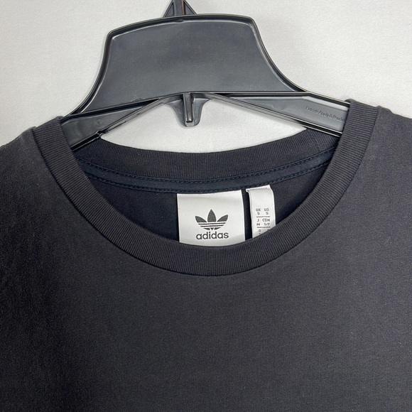 ADIDAS t shirt - Picture 2 of 3